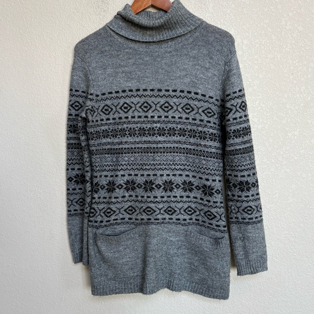Telluride Clothing Co. Women’s Grey Geometric Nordic Snowflake Sweater‎ Medium